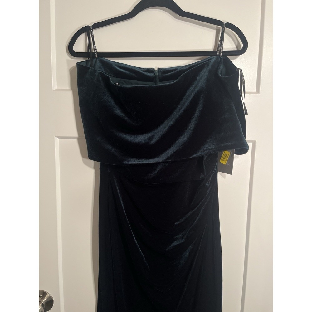 Vince Camuto Velvet Off Shoulder Gown Size 10 Hunter Green Maxi Dress NWT